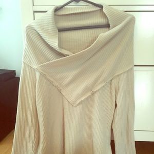 Democracy Cowl Neck Thermal